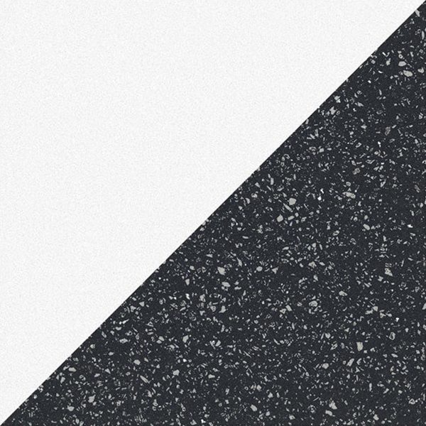 RETRO TRIANGLES